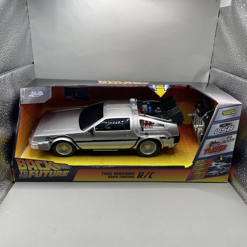 Back the future delorean - back,